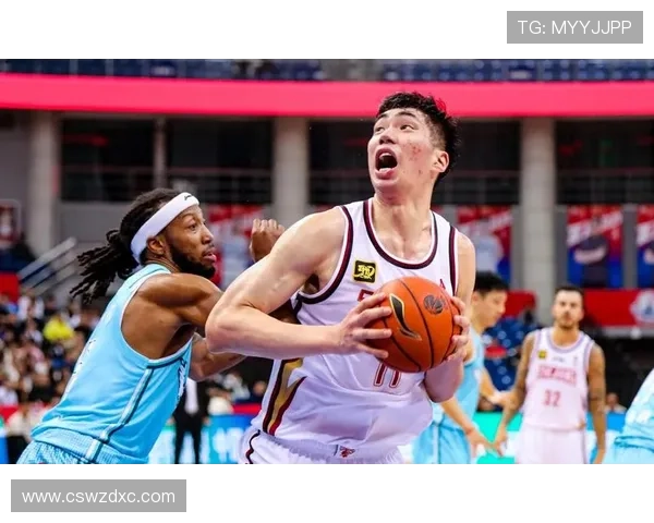 余嘉豪砍下18分9篮板浙江全运男篮战胜山东全运男篮晋级小组赛